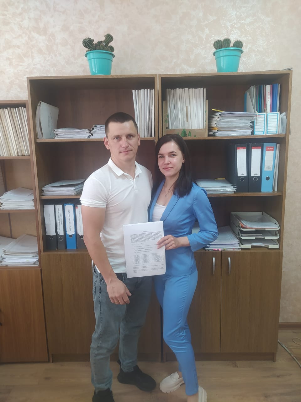 Семь молодых семей Новоалександровского округа получили жилищные свидетельства