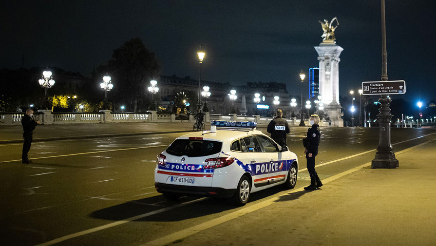 Французский министр экономики сбил велосипедиста в Париже