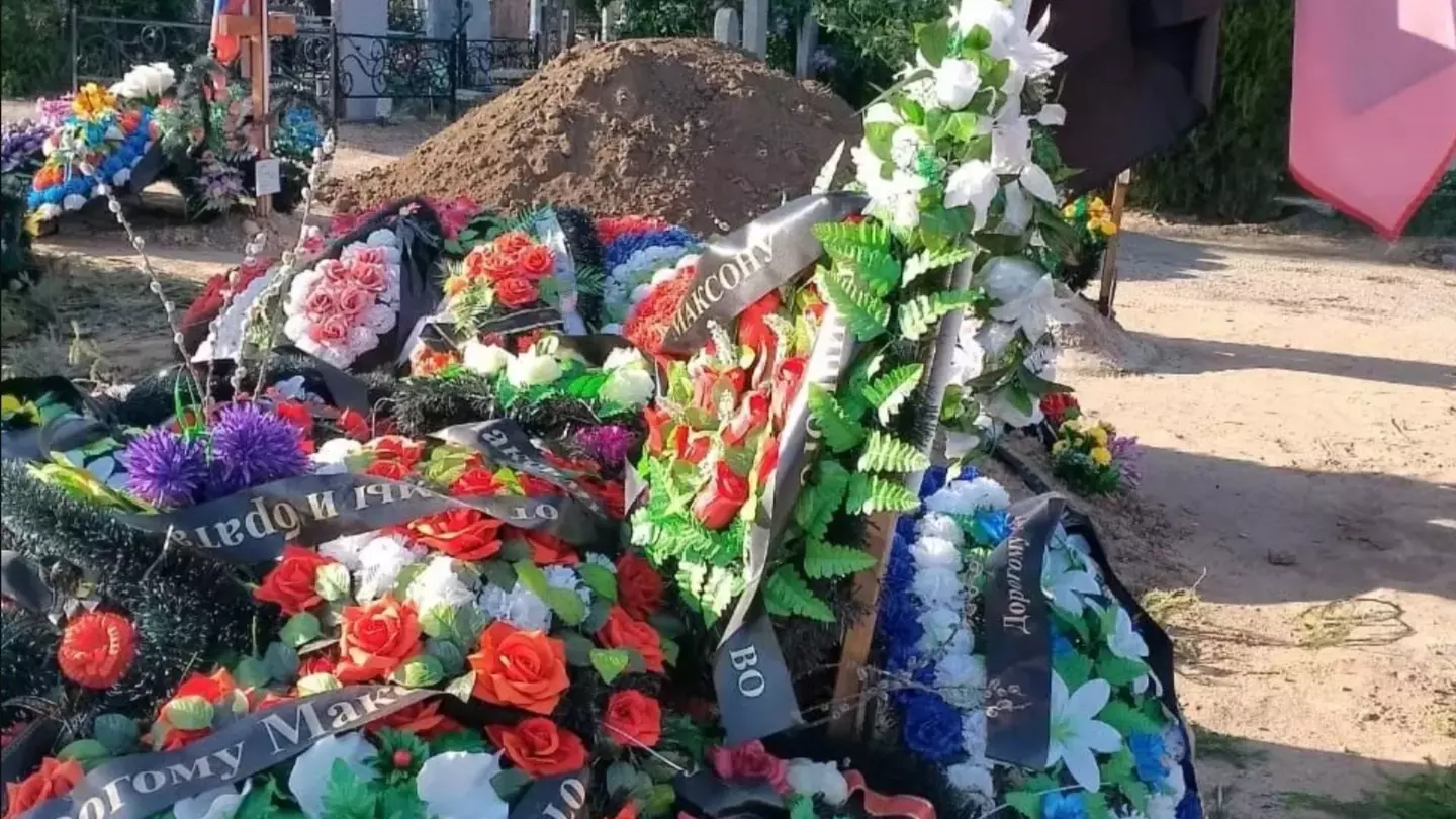 Полиция задержала вандалов, разгромивших могилы бойцов СВО в Волгограде